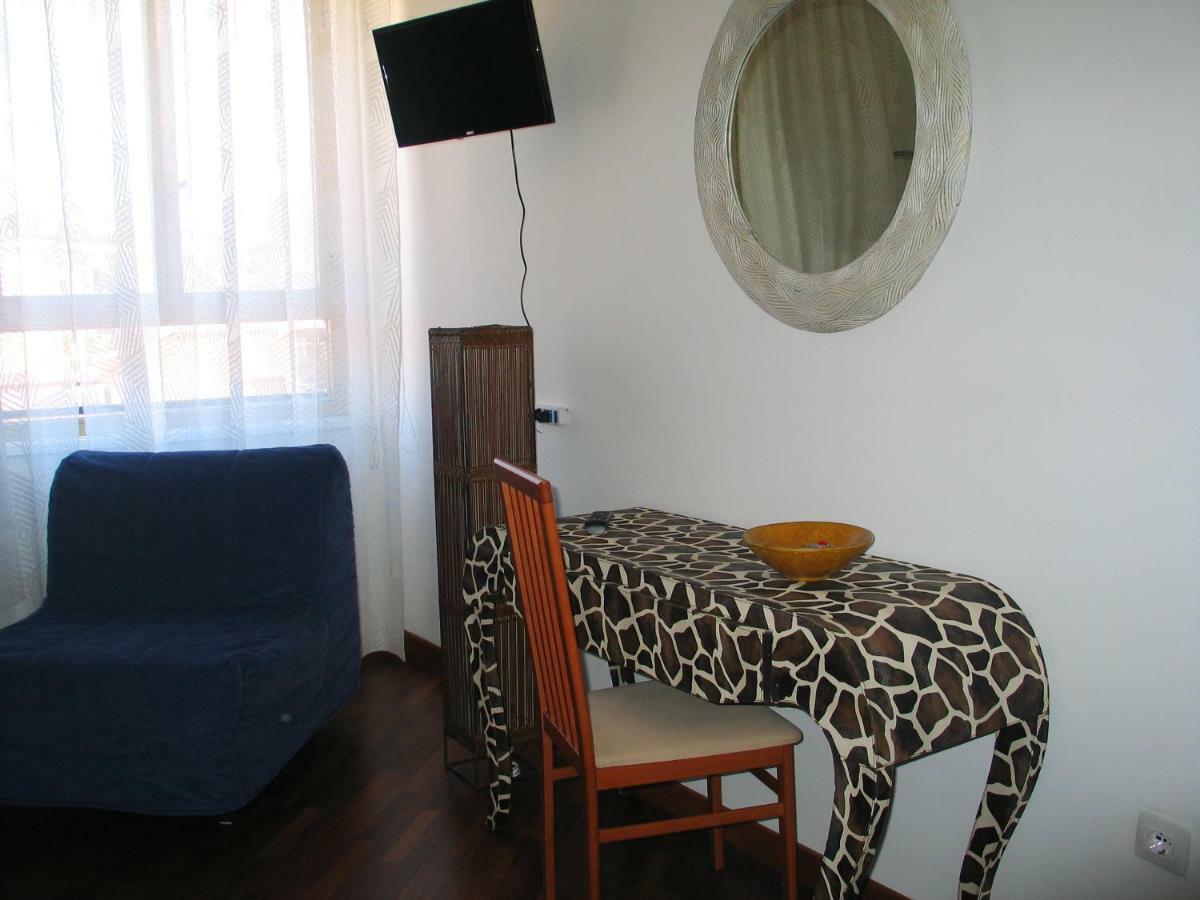 L'Isola Di Gaia Bed & Breakfast Кротоне Екстериор снимка